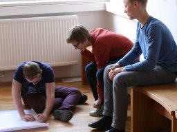 10 Reporter bei der Arbeit